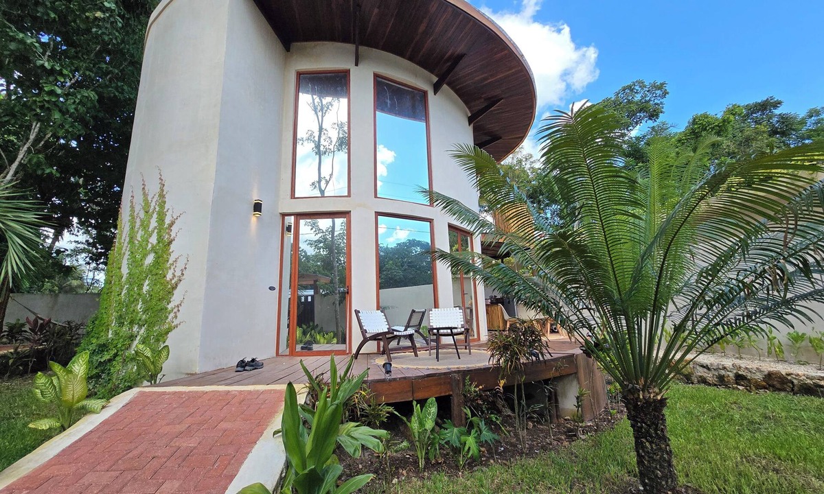 Centro Villa | Luxury Villa with jacuzzi in Bacalar (5 min from the lagoon)