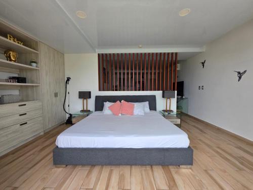 Luis Donaldo Colosio Hotel | Macondo Padel 5ta Avenida Playa del Carmen