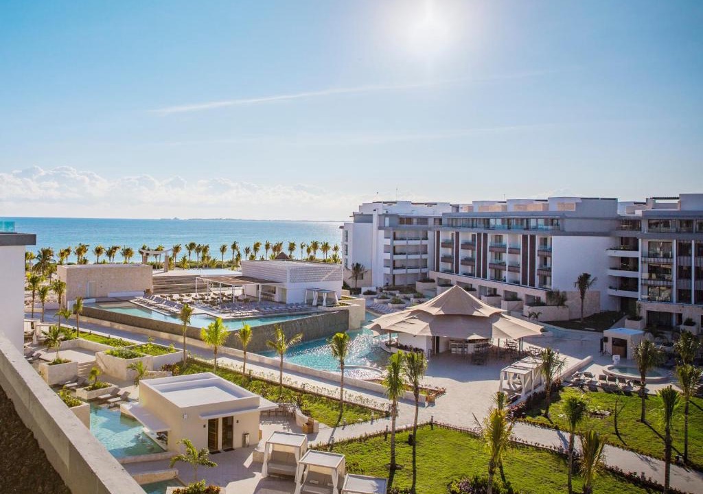 Costa Mujeres Resort | Majestic Elegance Costa Mujeres - All Inclusive