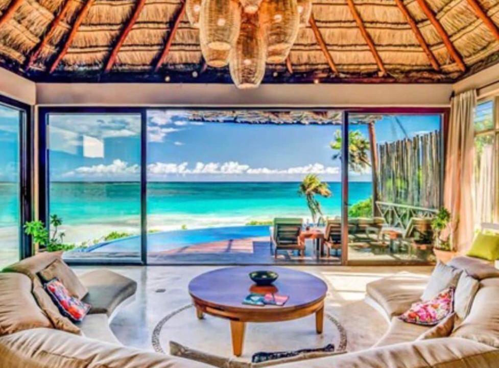 Playa Paraiso House | Mar villa right in Tulum beach!