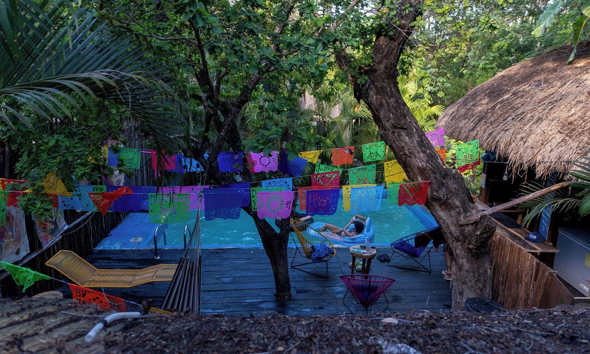 La Veleta Hostel | Maui Hostels Tulum