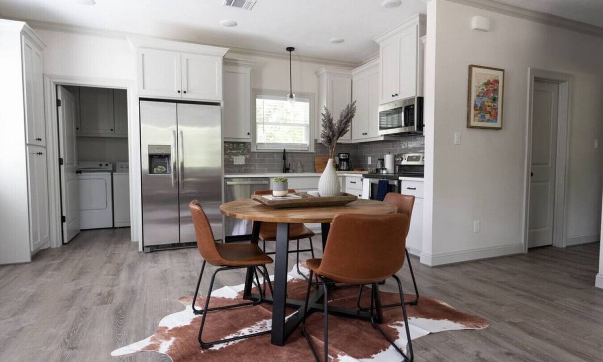 Bryan House | Modern Nest - Brand New House w/modern amenities