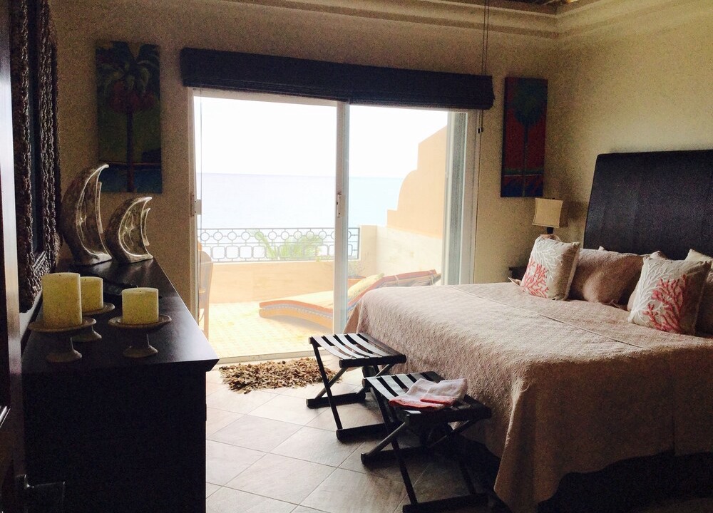 Puerto Aventuras Condo | *Oceanfront Penthouse-Private Beachfront!*