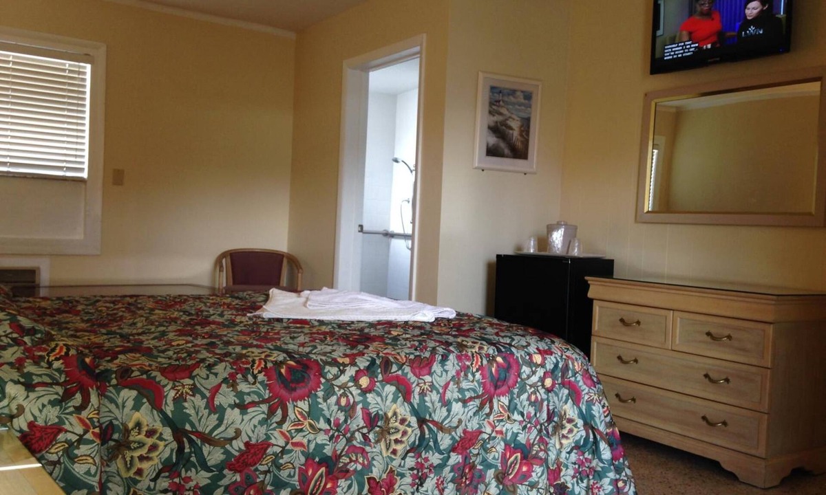 Hialeah Hotel | Palacio Inn Motel