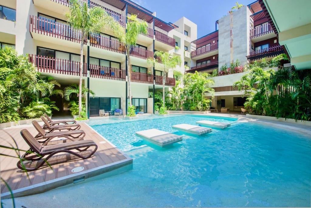 Gonzalo Guerrero Apartment | Palmares Condo Rentals