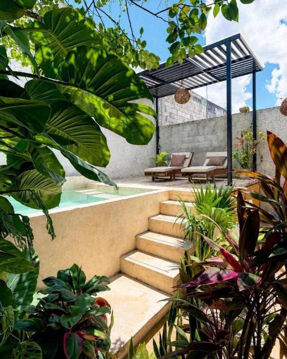 Valladolid Villa | Private House with Pool, 2 Bedrooms, Parking & 2 Free Bikes