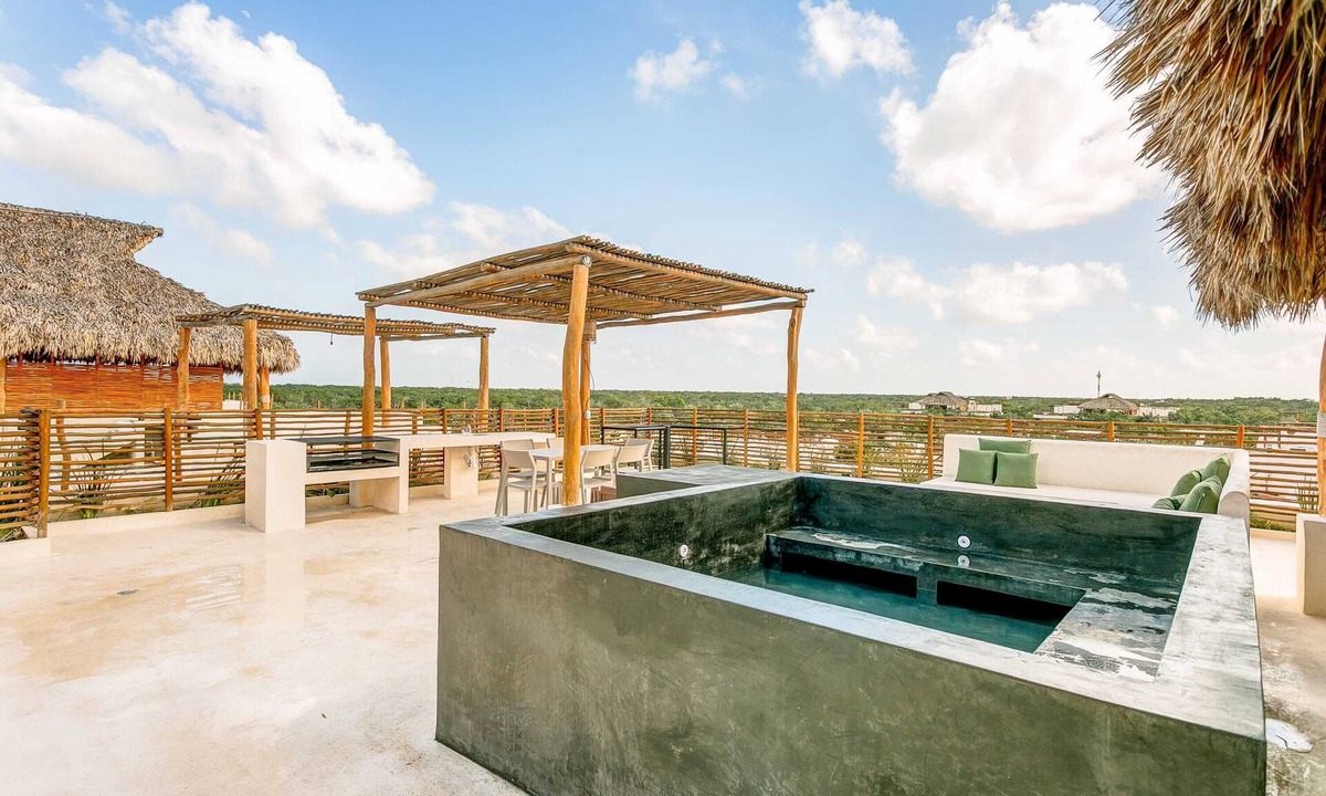 Tulum Apartment | Private Roof Pool Penthouse, BBQ, Gym, 2 Cenotes