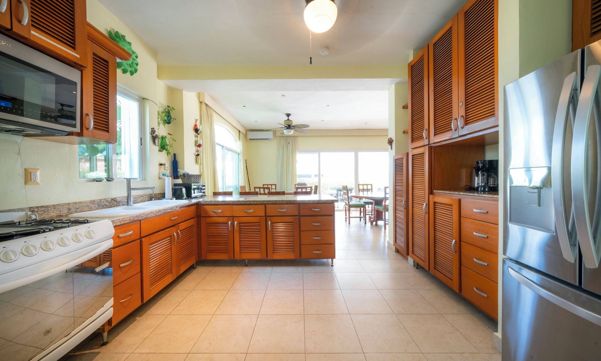 Playacar Fase I House | Pura Vida by NAS