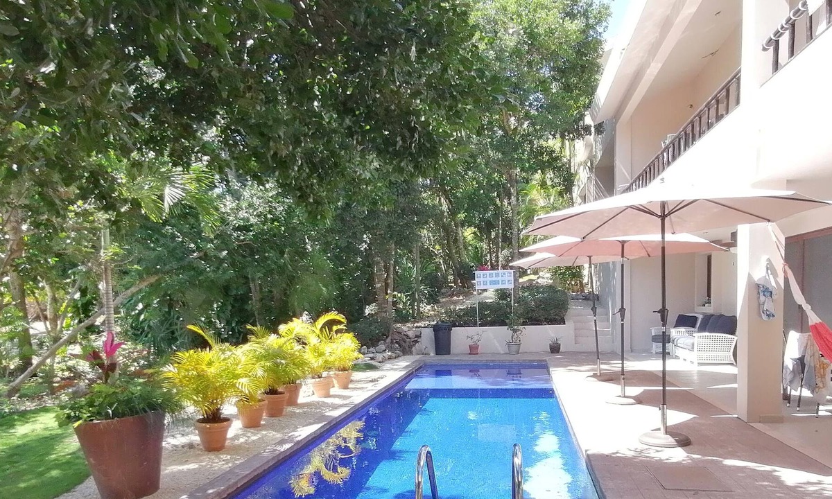 Puerto Aventuras Condo | Quiet 2 bedroom Condo with pool 11 min to beach