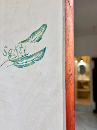 Mario Villanueva Madrid Apartment | Sakti, the best location