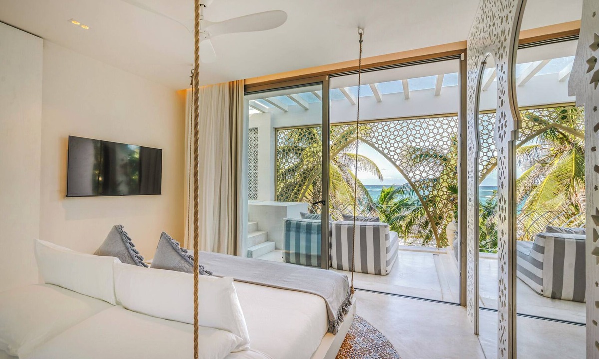 Zona Hotelera Hotel | Sana Tulum Beachfront Boutique Hotel