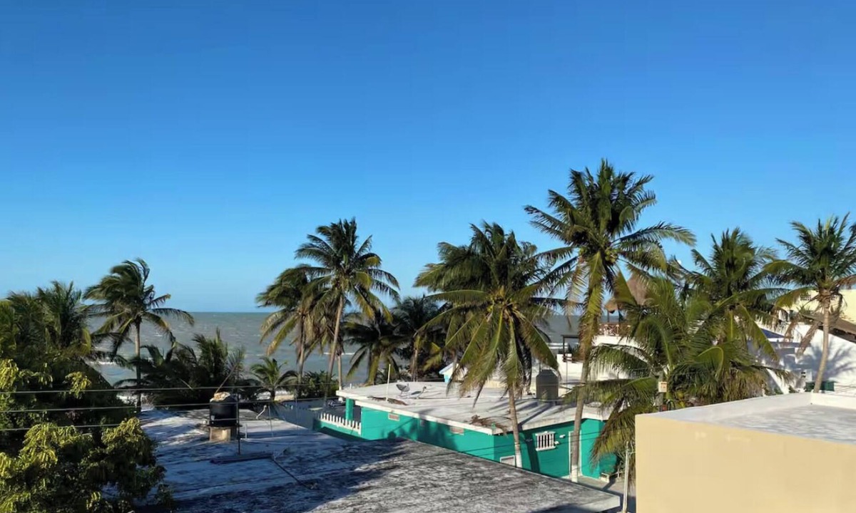Chuburna Puerto House | Spacious 4-bedroom, 2 house property w/private courtyard in beautiful Chuburná
