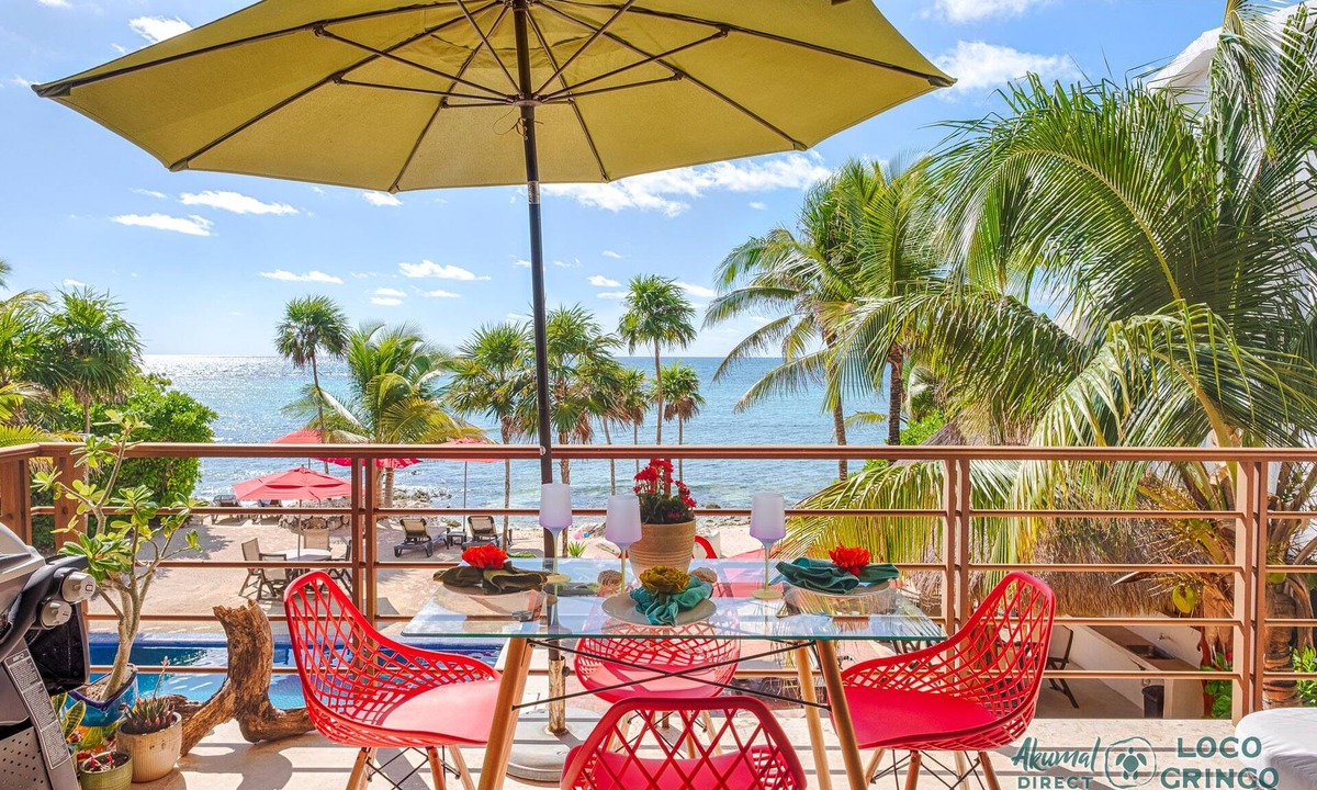 Akumal Condo | Spacious beachfront condo with AC, WiFi, swimming pool!