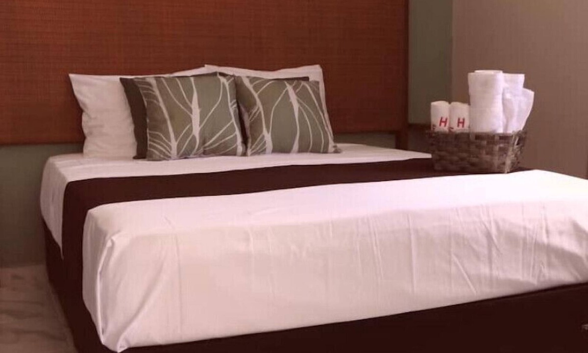 Downtown Cancun Apartment | Spectacular studio, AC, 60MB WiFi, Kitchen, Bathron