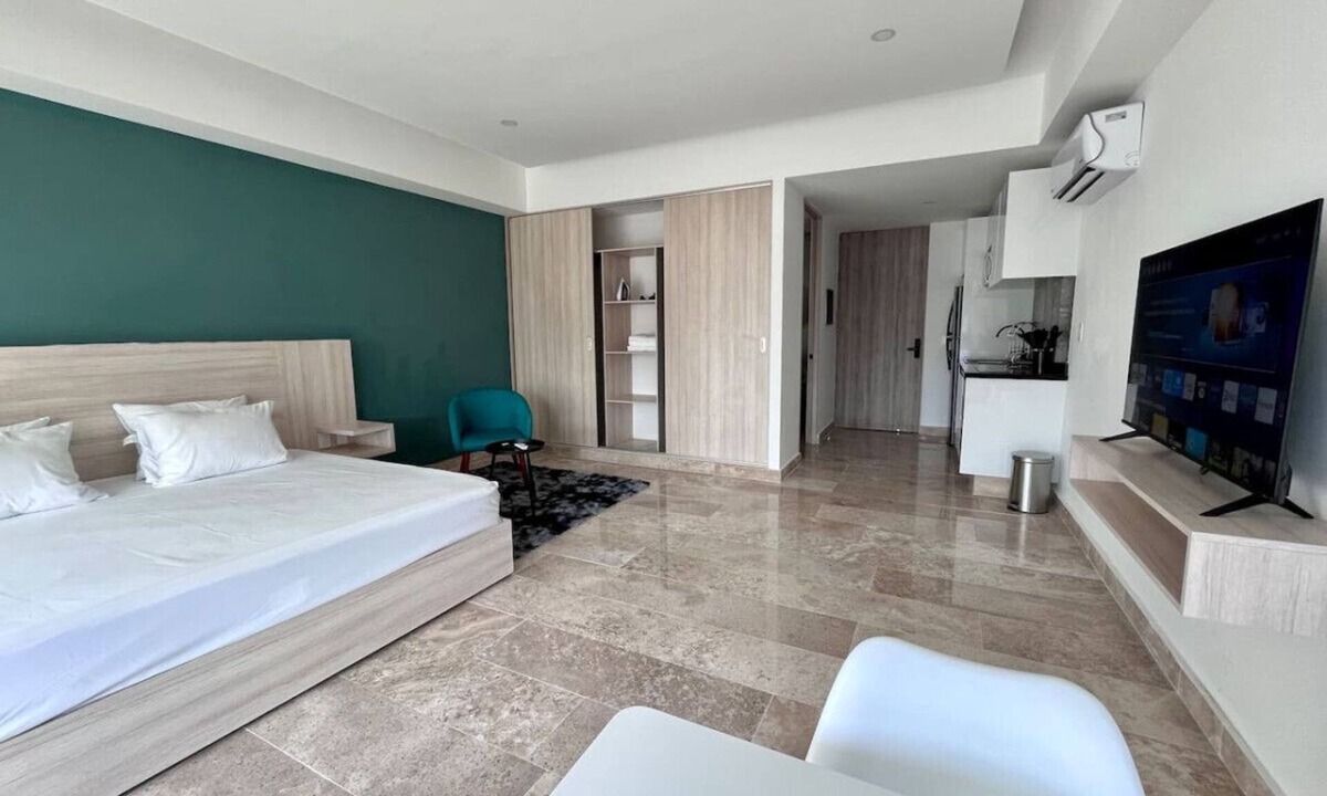Zazil-ha Condo | Studio top location meters from the sea