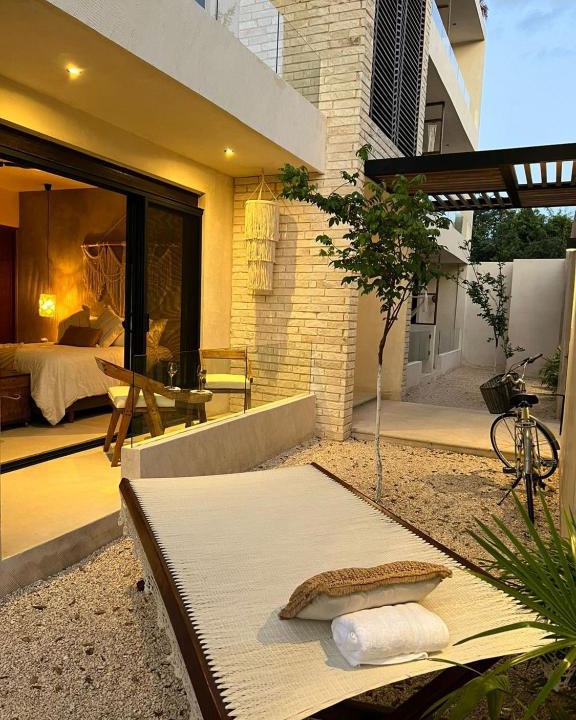Tulum Apartment | Stylish and Bright Studio near the Pool
