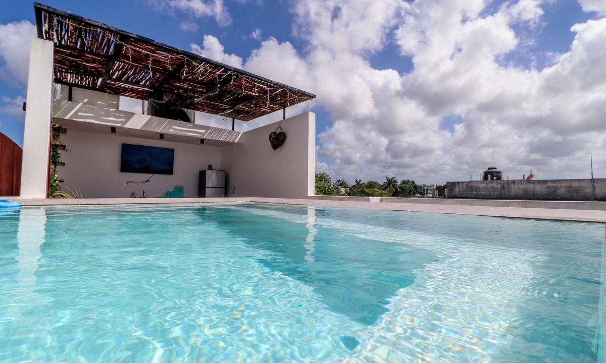 Colonia Centro Villa | Suite “the roof-top” Private pool on the roof top, grill, TV, fridge, sink.