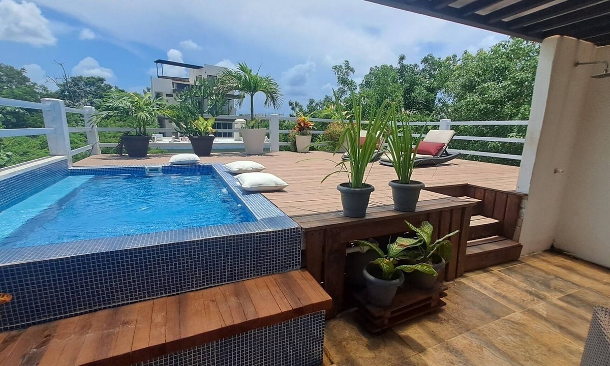 La Veleta Apartment | Superb upstairs apartment/Casa Mtl #2