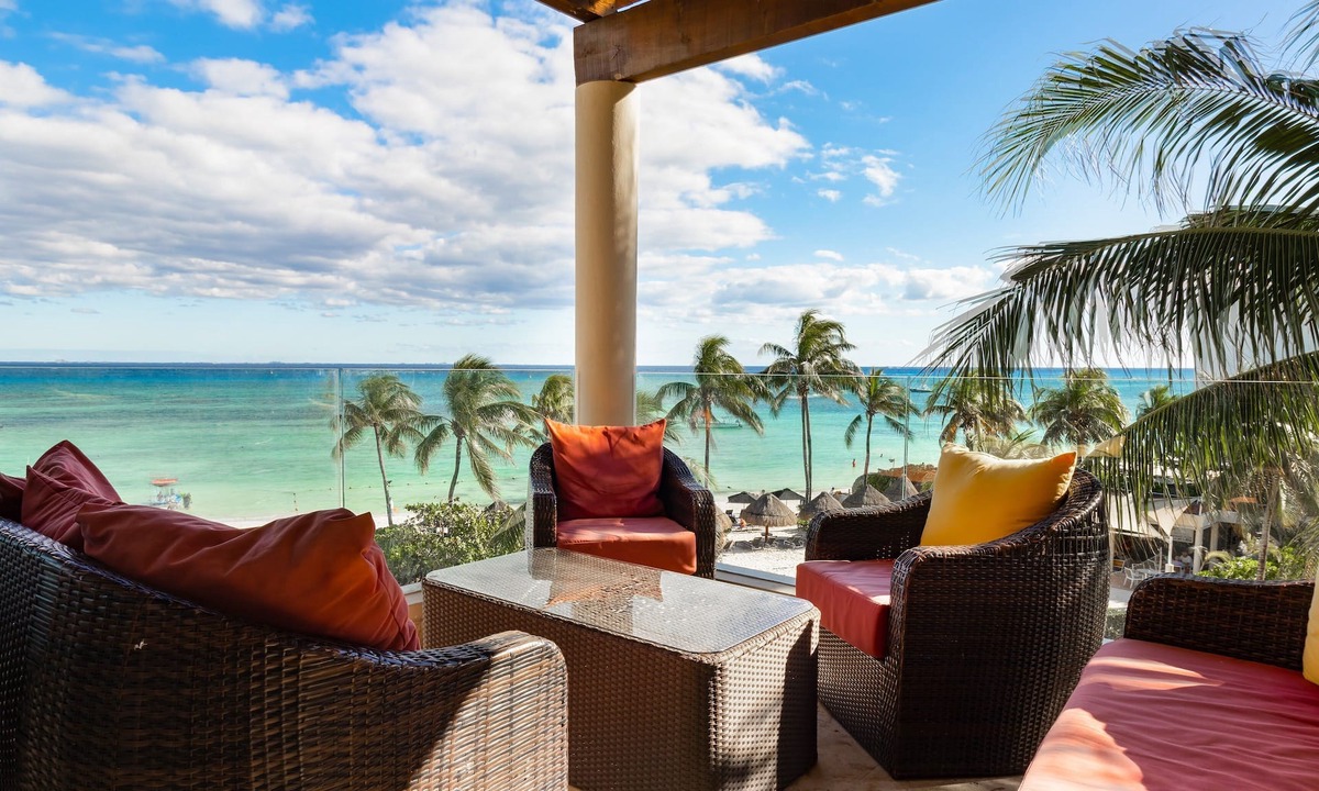 Zazil-ha Condo | The only 4 Bedroom Penthouse at The Elements by BRIC!