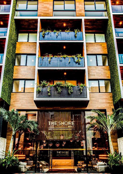 Zazil-ha Apartment | THE SHORE Vibrant Studio with Awesome Amenities