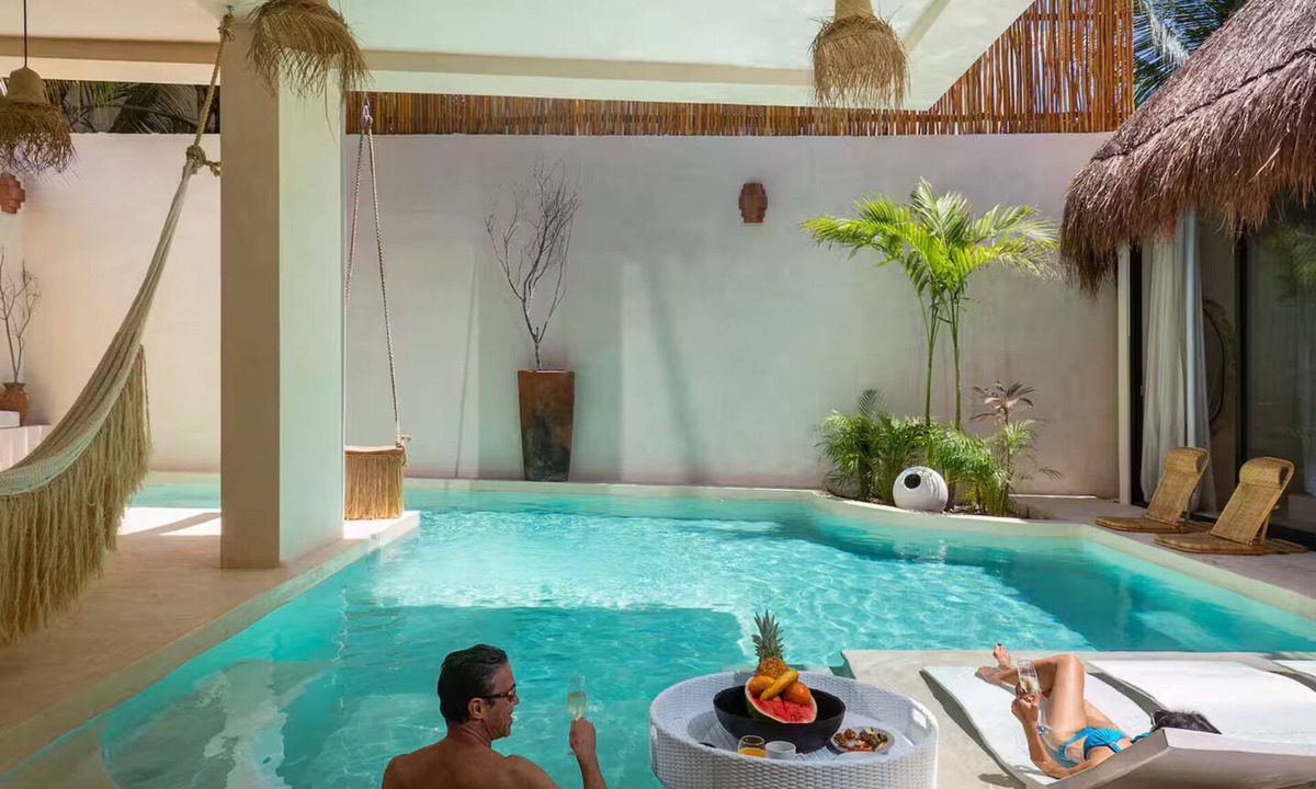 Tulum City Center Villa | Villa Aura → Swim-up rooms, Private Pool & Rooftop