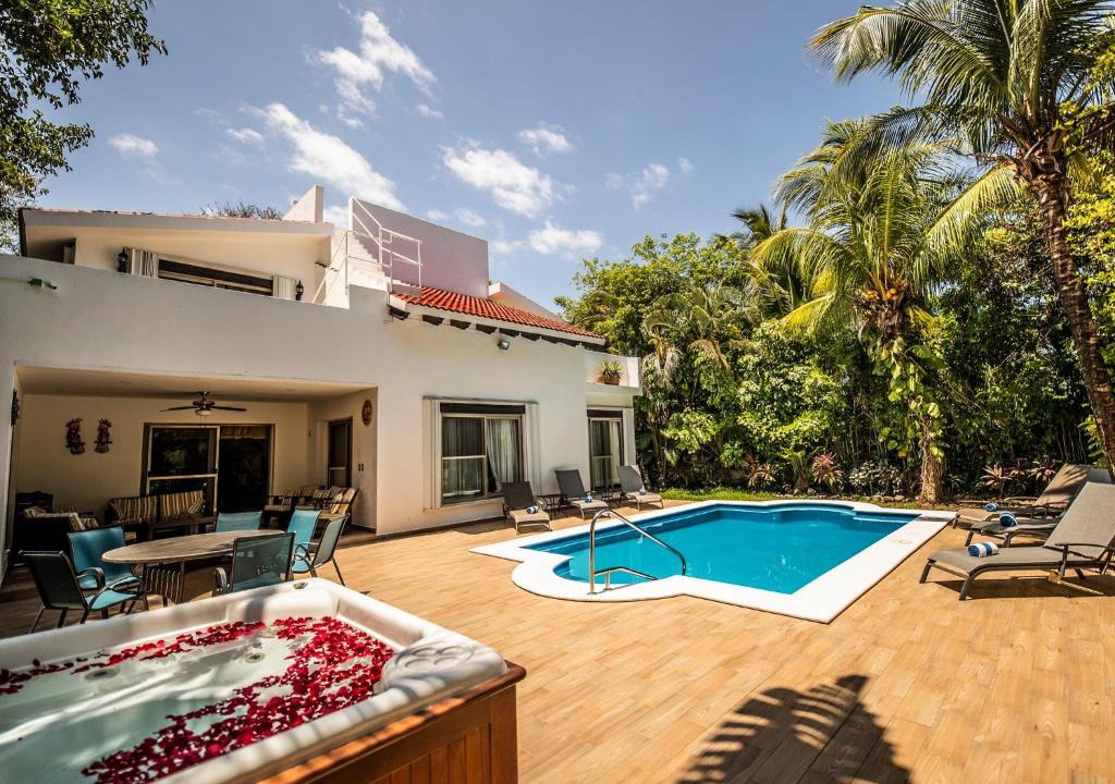 Playacar Villa | Villa Beach Adventure Relax Holiday Private Pool BBQ Maid Service Golf