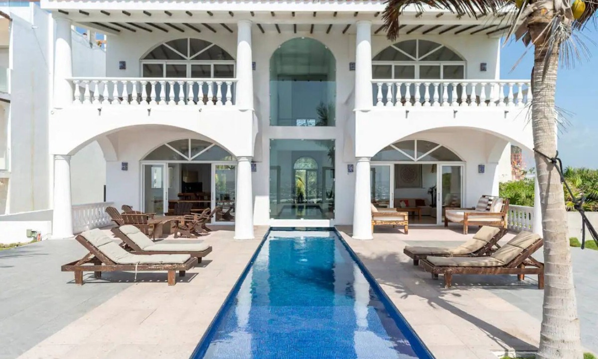 Akumal Villa | Villa Mia - 7BR Seafront Villa, Pool & Concierge