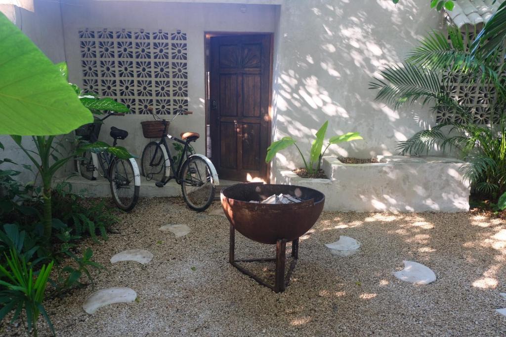 Villas Tulum House | Wabi Sabi Garden Guesthouse by AMARA Concepts.