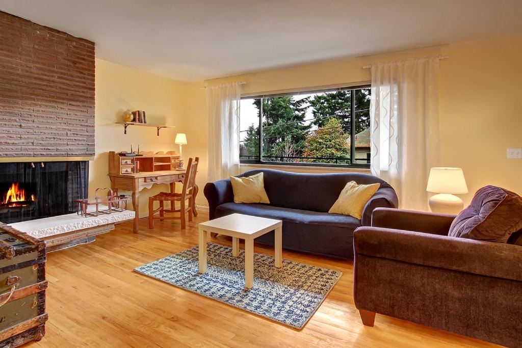 Fremont Apartment | Wallingford Suite 6
