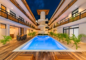 1-Bed Condo Kitchen Island Pool Views
