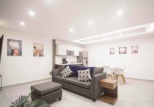 1-BR Gem on Zazil 20 Av. 1/Walk to Playa Mamitas, Coco Beach, & 5ª