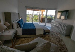 130 m² Condo ∙ 2 bedrooms ∙ 6 guests