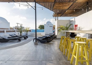 2 Bedroom, 6 people, Families, Spacious, Full Kitchen, Rooftop w/Shallow Pool