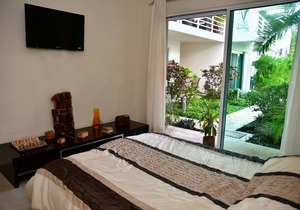 2BR Economic apartment – Trendiest & Downtown area