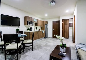 303 Cozy 1BR Suite Great Rooftop Pool/Bar Sleep 4!