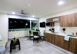 303 Cozy 1BR Suite Great Rooftop Pool/Bar Sleep 4!