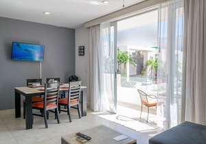 3C´S CONDO HORIZONTE 204