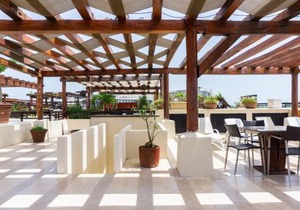 Aldea Thai 305 condo