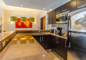Aldea Thai Private pool penthouse with ocean view and huge terrace Beach access!