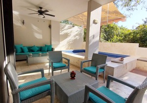 Awesome 3 BR Condo W/Private Pool by Happy Address