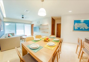 Awesome 3 BR Condo W/Private Pool by Happy Address