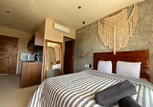 Beautiful Jungle View Luxury Studio