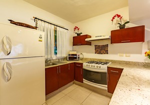 Casa Meridian - One Block to the beach and 5th Av - two bed rooms - WI-FI