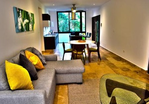 Chic Jungle 2 BR Condo by Happy Address
