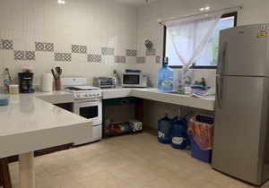 Clase Azul Suite - Spacious 2 bdrm 2 bath unit located 1 block from the beach