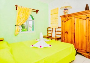 Deluxe Family Budget Balcony Room with Pool Playacar Ii