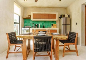 Eco Retreat: Rooftop Oasis, Pools, Near Beach&Town