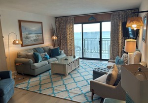 Edgewater House - Ocean Front Units With Spectacular Views! in Rehoboth Beach