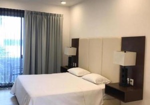 Estudio en Puerto Aventuras, Condominio con Alberca # 202
