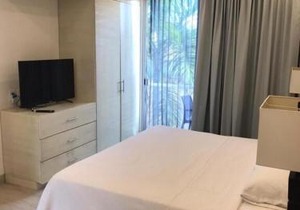 Estudio en Puerto Aventuras, Condominio con Alberca # 202